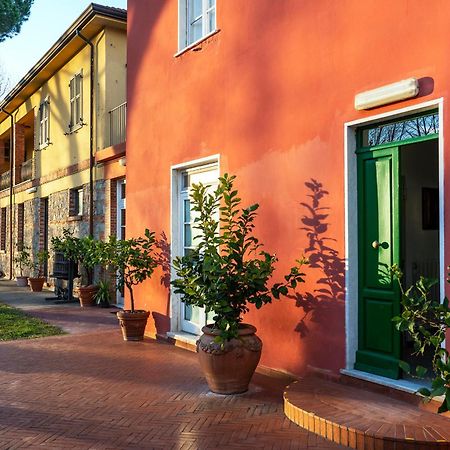 Fattoria Battilana Guest House Marina Di Carrara Exterior photo