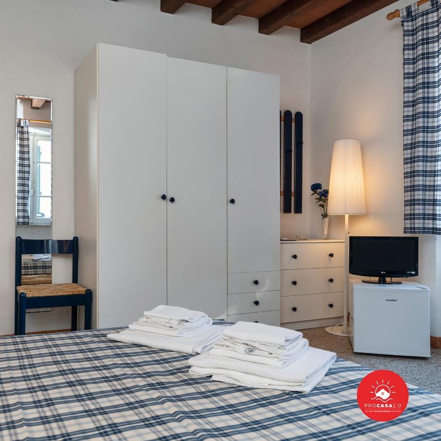 Fattoria Battilana Guest House Marina Di Carrara Exterior photo